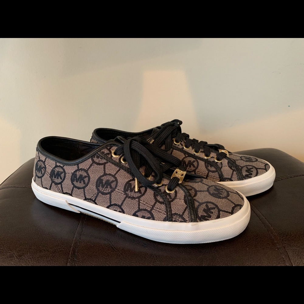 Micheal Kors shoes
